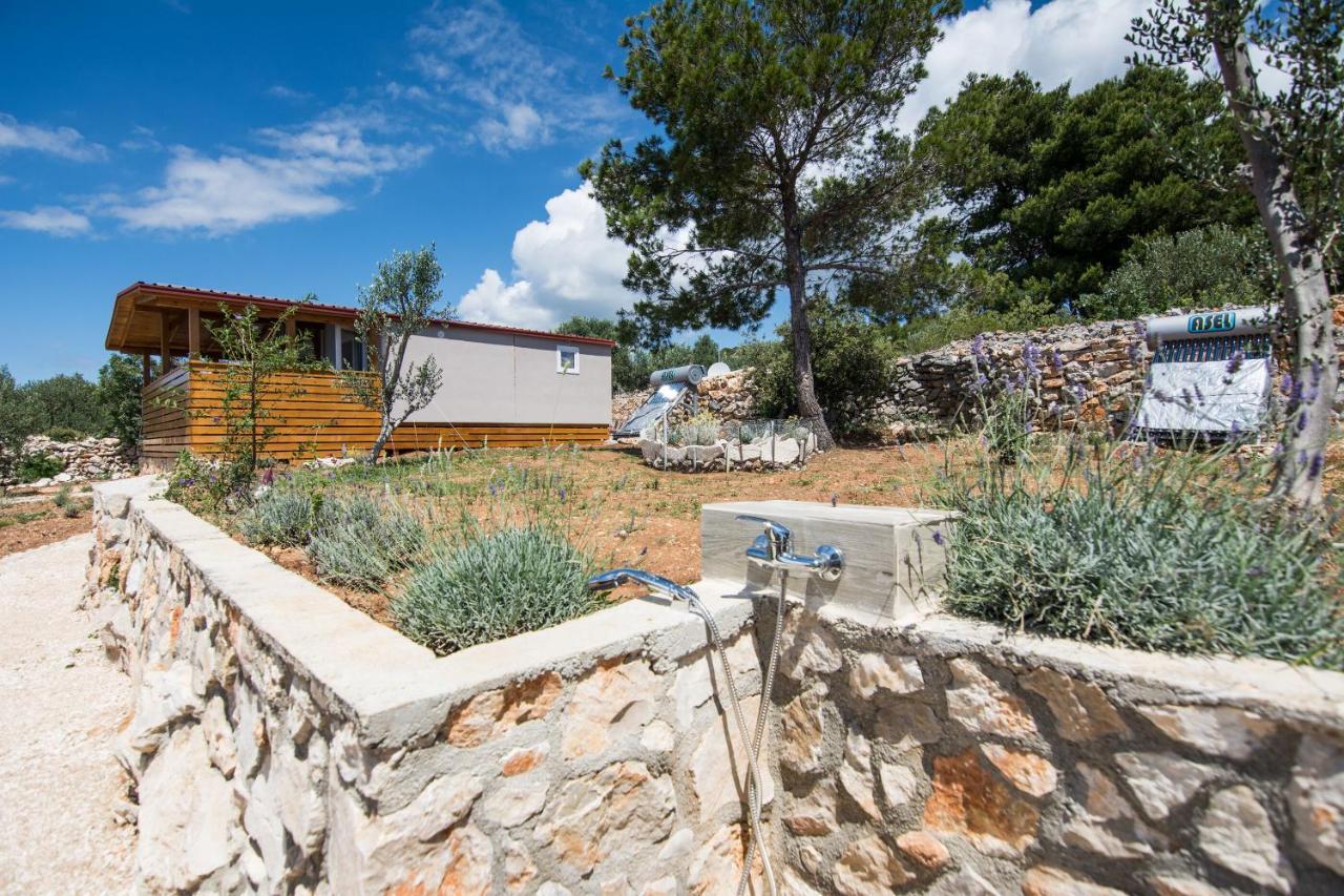 Mobile Home Rock Rose 1 Tkon Exterior photo